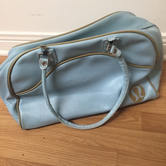 lululemon athletica Handbags - Y2K RARE Vintage Lululemon Sugar Tote Baby Blue Collectible